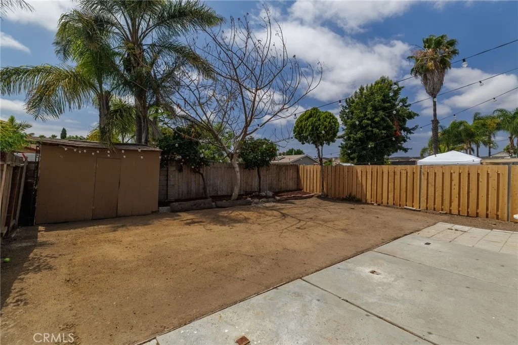 Photo of 289 Lustrosos Street