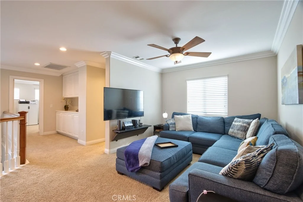 Photo of 33208 Rhine Ave.