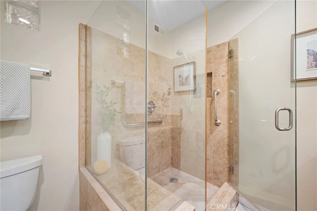 Photo of Unit 9 at 2313 Rosecrest Drive
