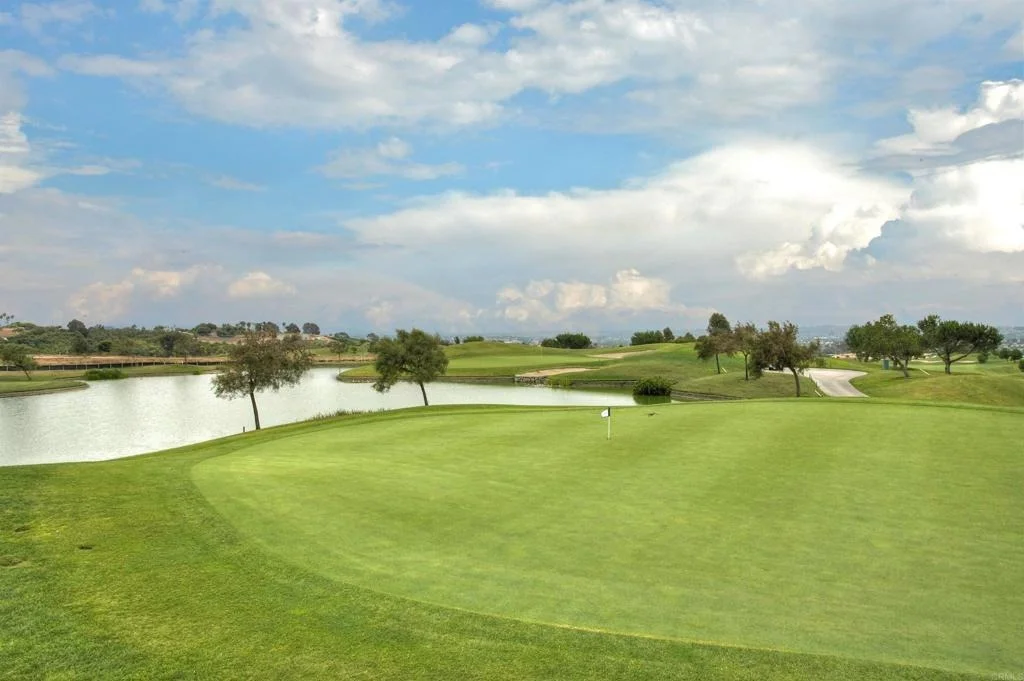 Photo of 1003 Vista Pointe Boulevard