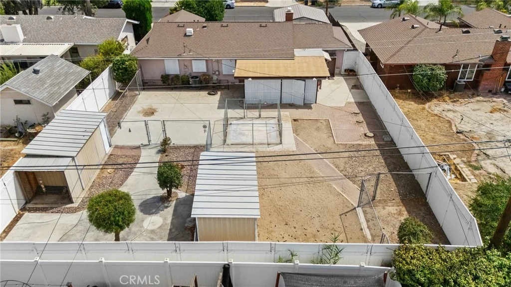 Photo of 40354 Clark