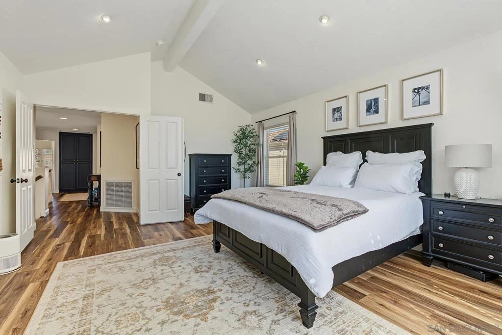 Photo of 45226 Camino Monzon