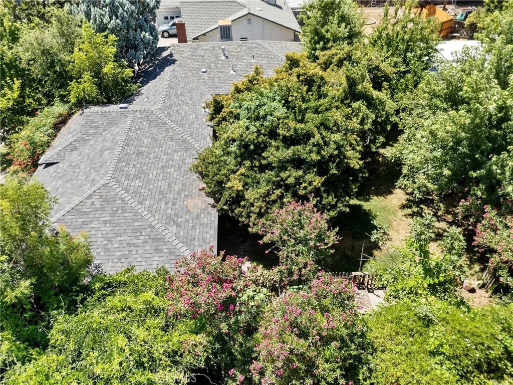 Photo of 598 East Avenue
