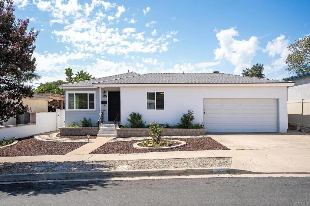 Photo of 5840 JAN DR