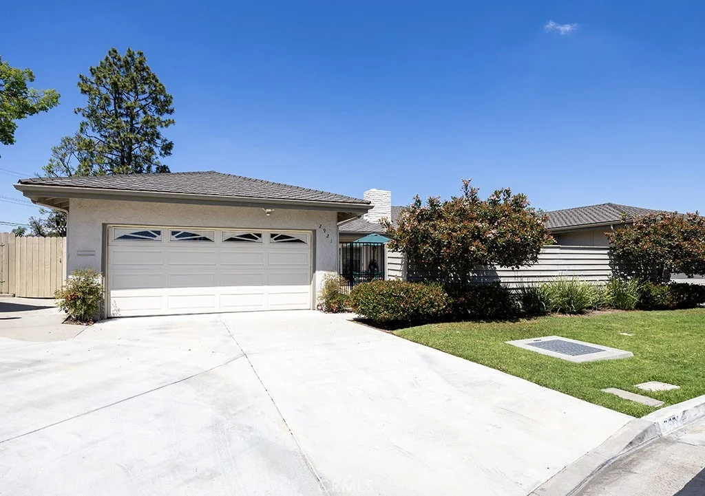 Photo of 2921 Persimmon