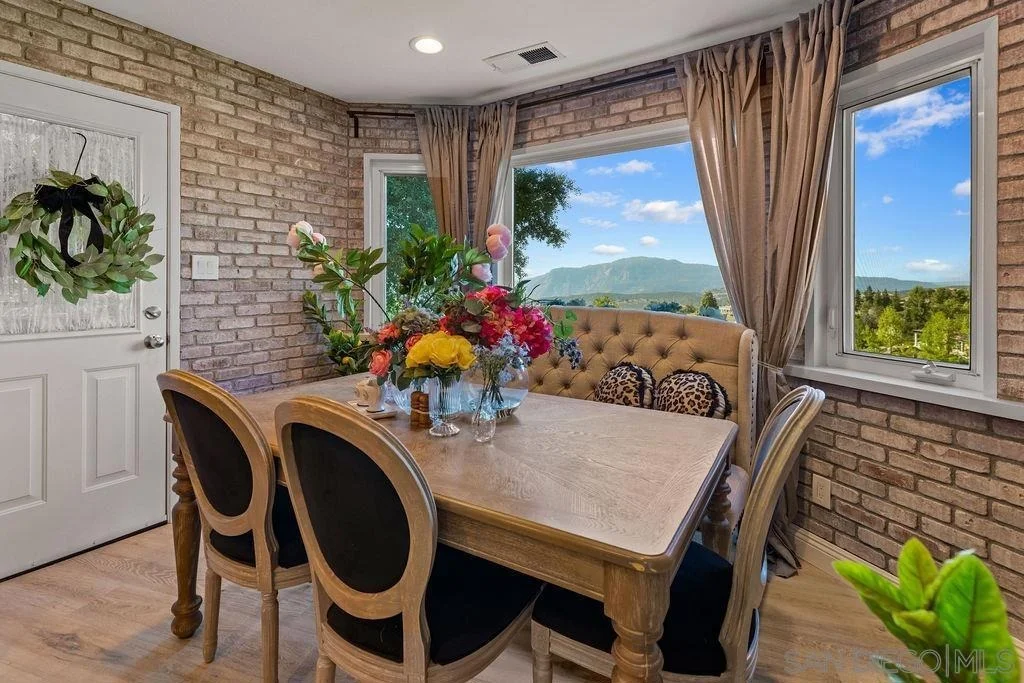 Photo of 720 Sky Mountain Lane