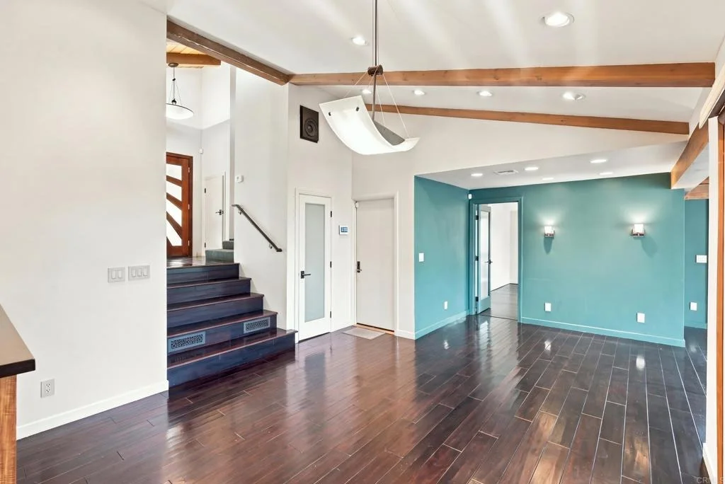 Photo of 4525 Lyons Drive