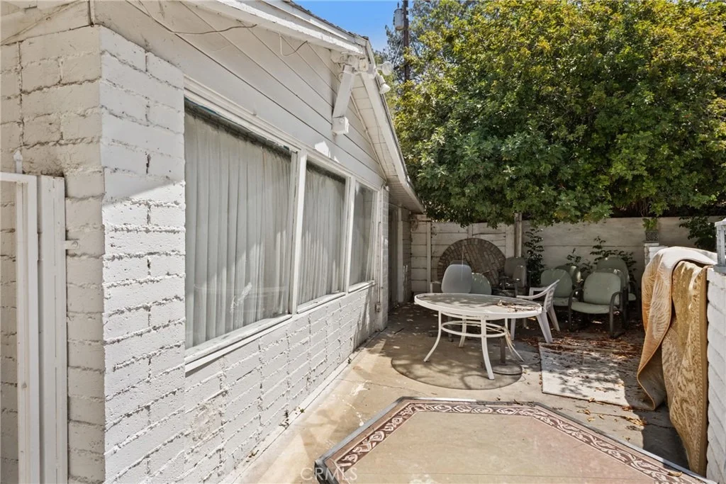 Photo of 1684 Broadway