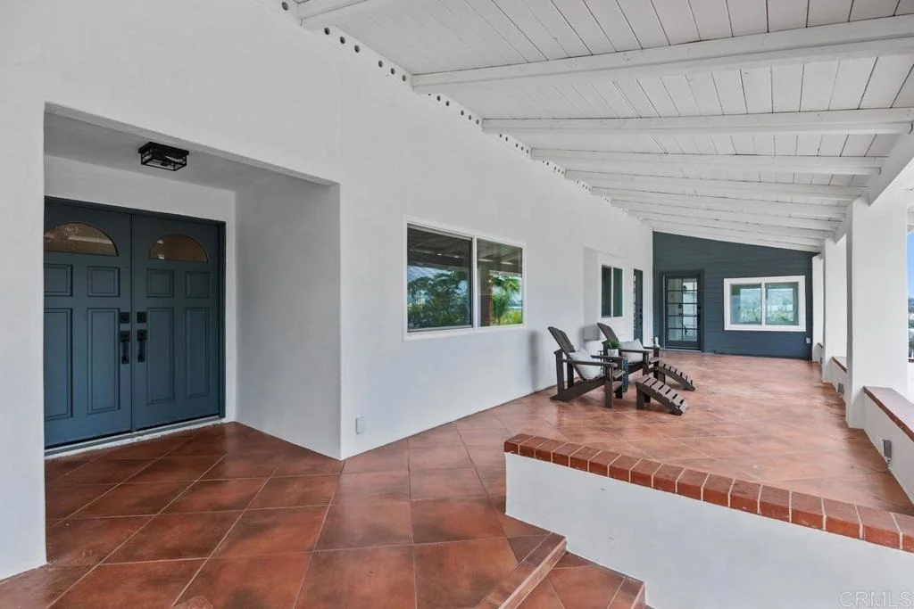 Photo of 1140 Pasadero Drive