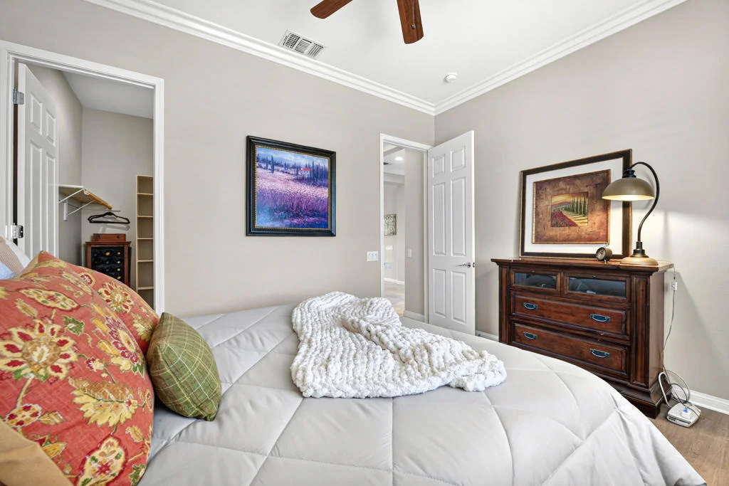 Photo of 81120 Avenida Castelar