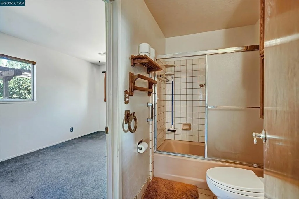 Photo of 30 Angi Lane