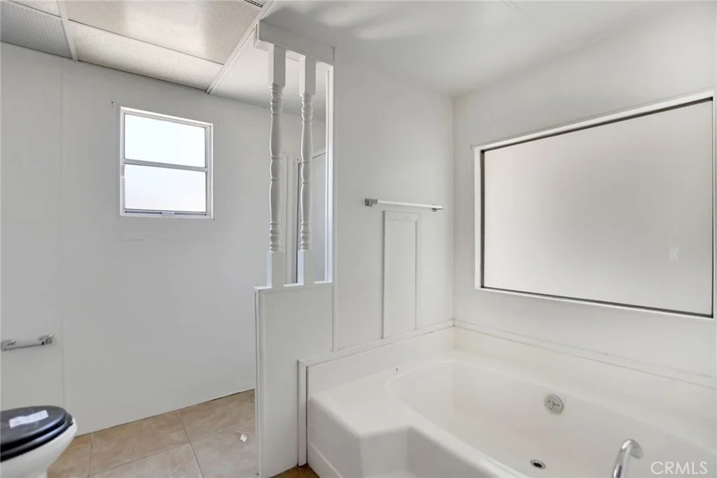 Photo of 650 Seville Drive