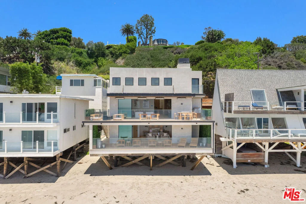 Photo of 24818 Malibu Road