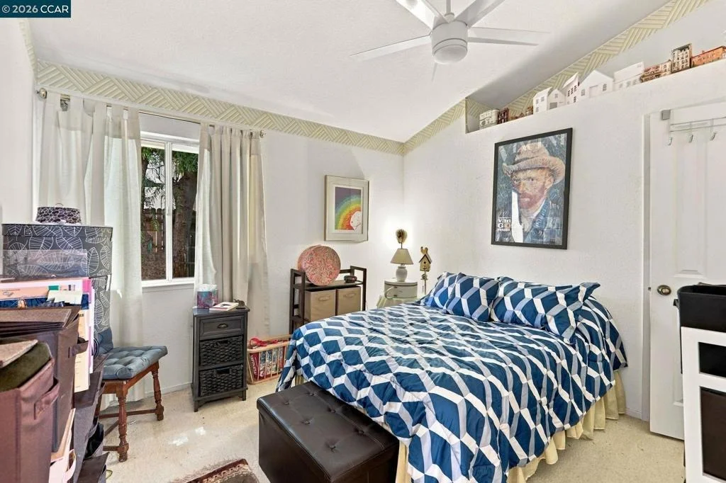 Photo of 330 Aguilar Pl