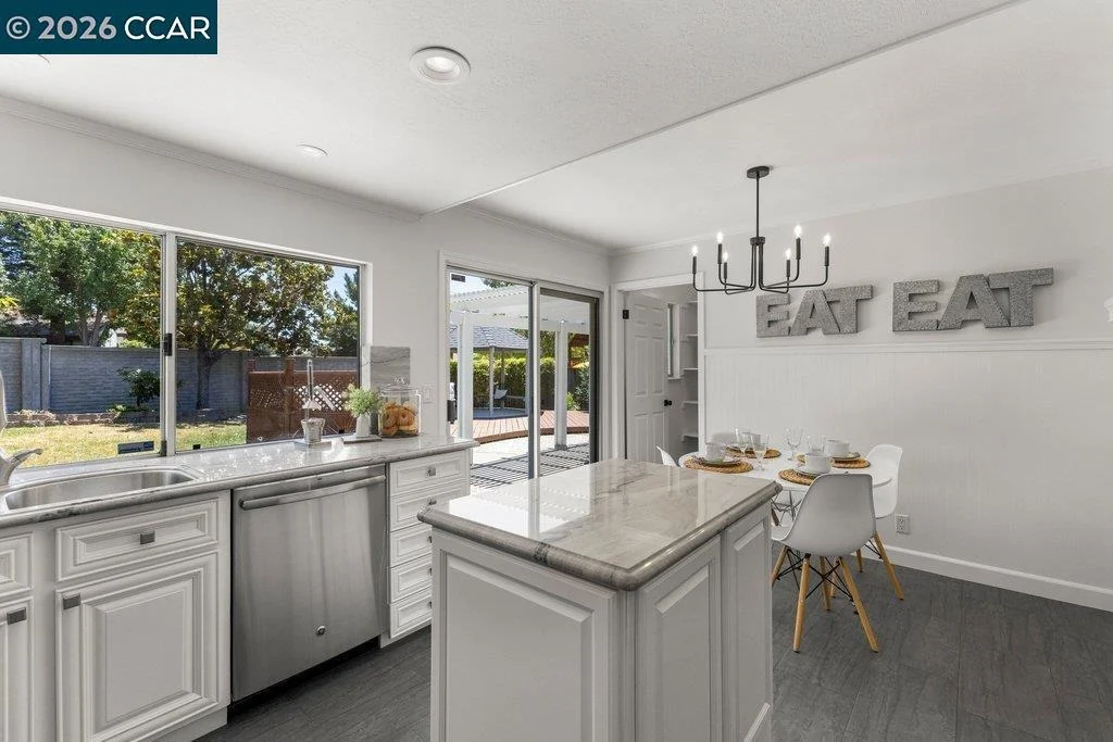 Photo of 166 Winged Foot Pl