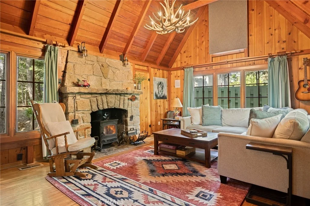 Photo of 28772 Cedar