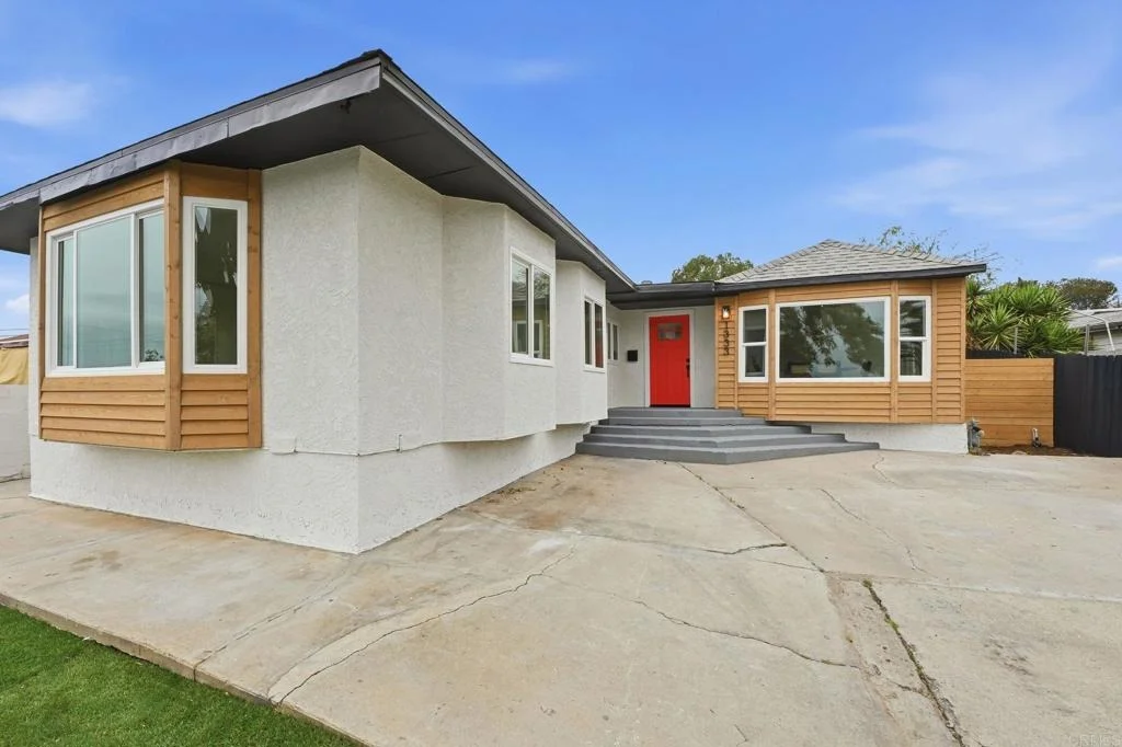 Photo of 1333 Helix Street