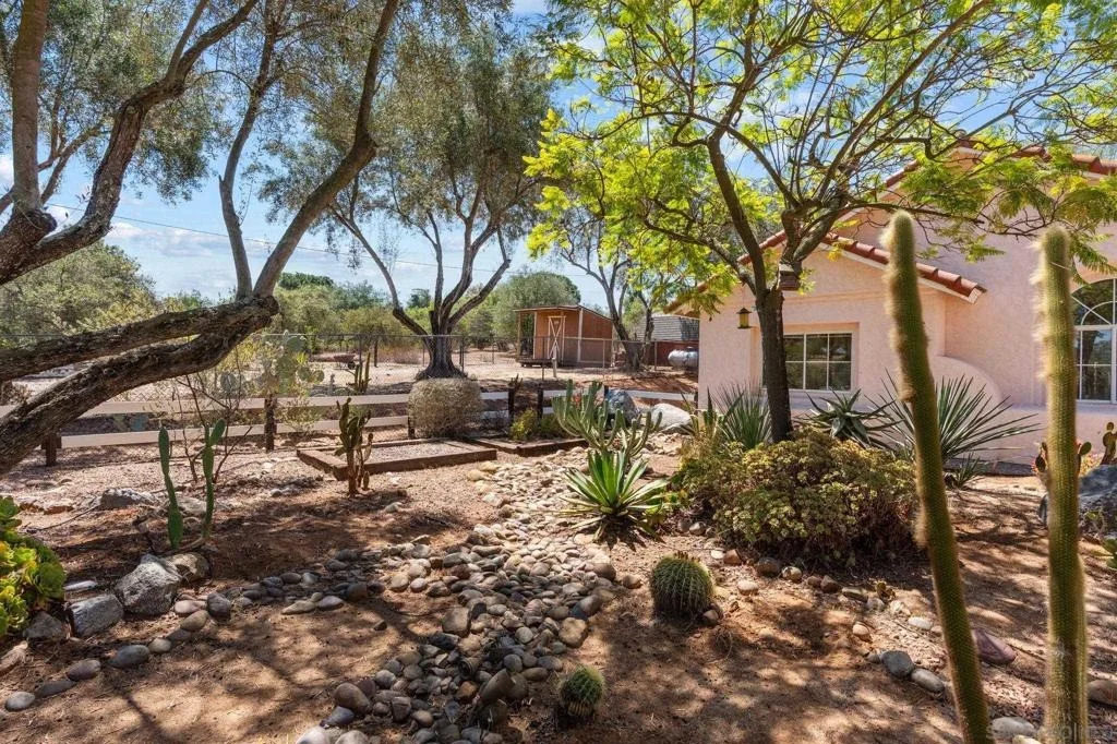 Photo of 579 Alpine Trail Rd.
