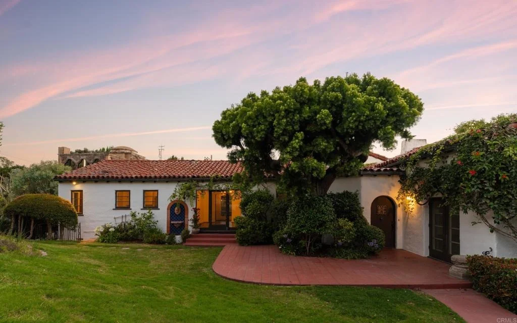 Photo of 1406 La Jolla Knoll