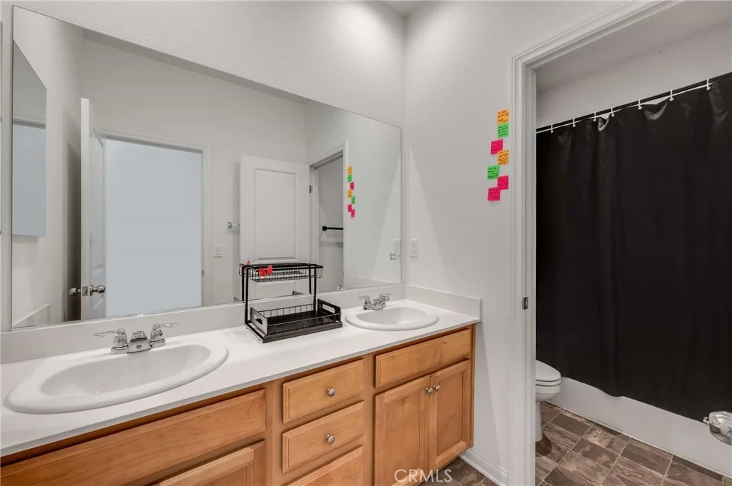 Photo of 3447 E Sumac
