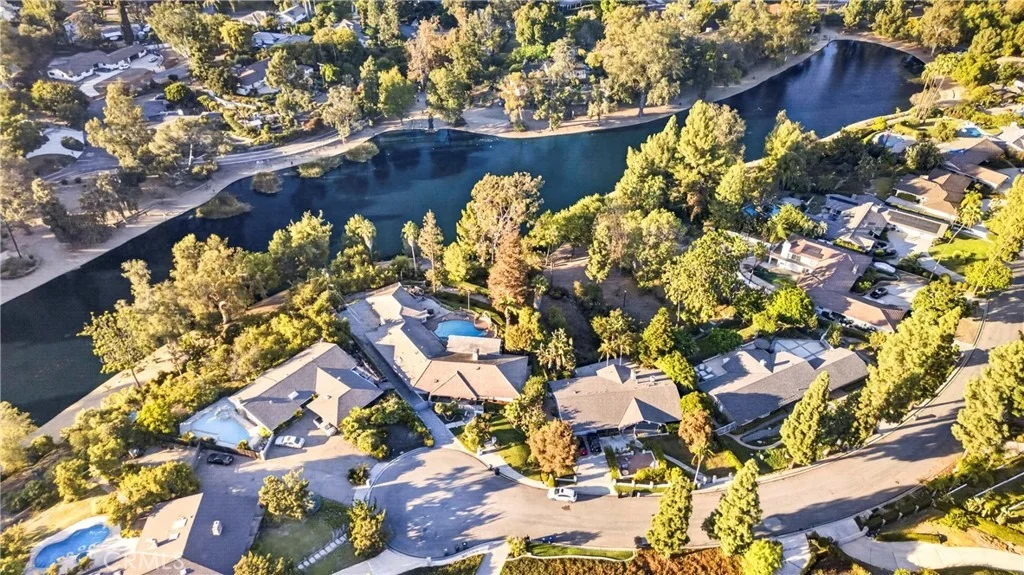 Photo of 619 Lakeside