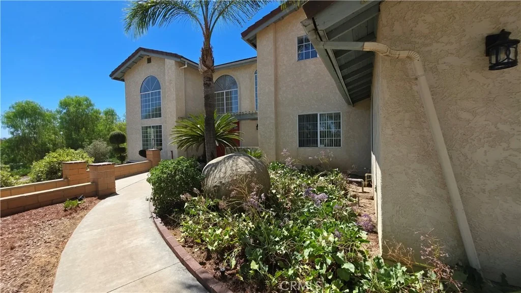 Photo of 23729 Citrus Avenue