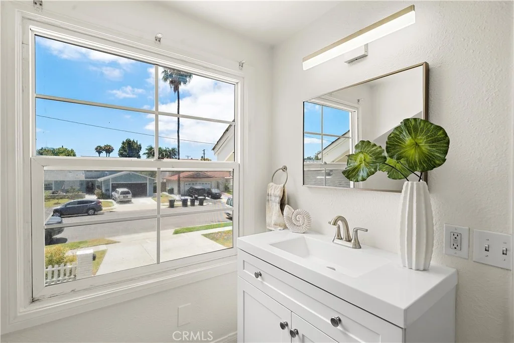 Photo of 590 Traverse Drive