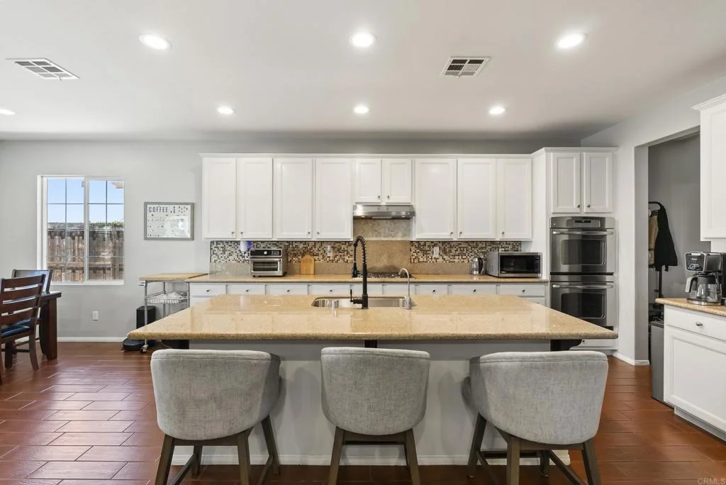 Photo of 33896 Galleron Street
