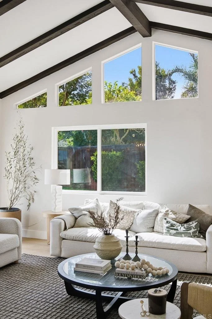 Photo of 2712 Mateo Place