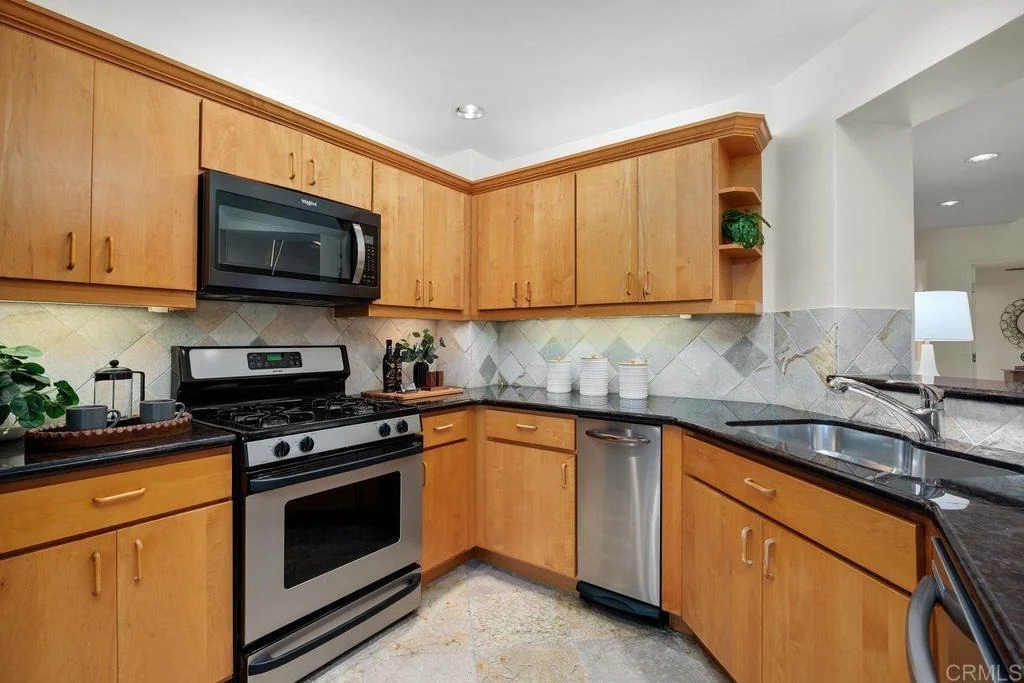 Photo of 7020 Lantana