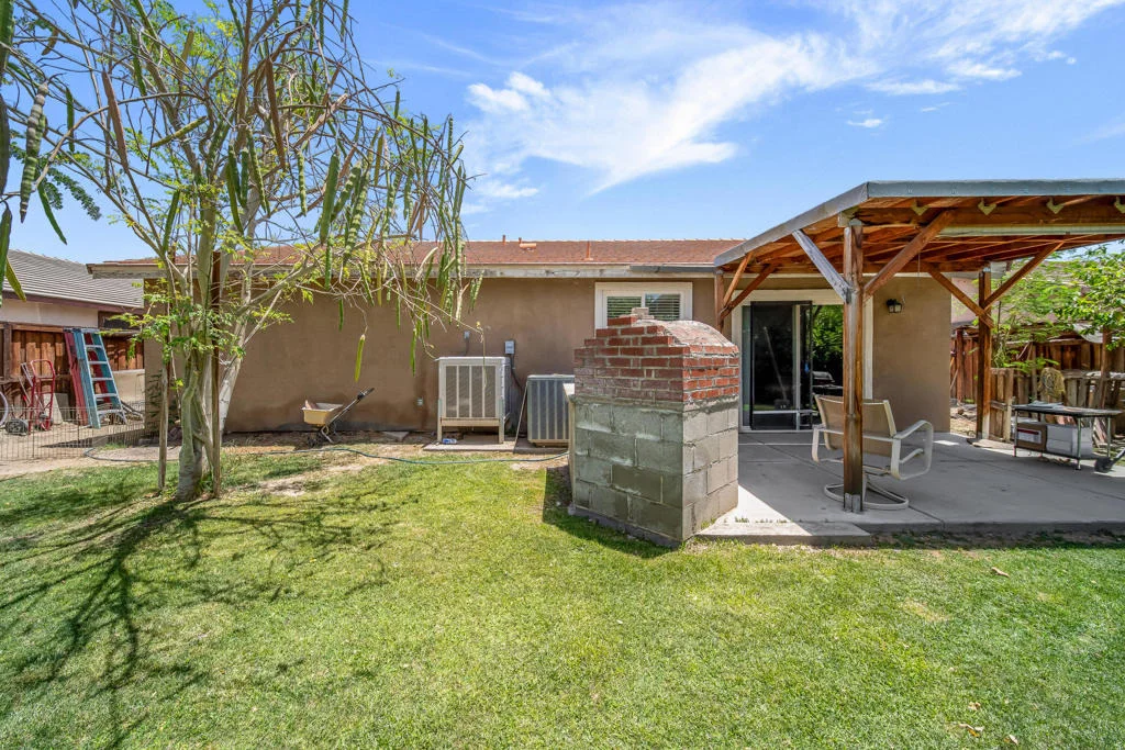 Photo of 52845 Calle Joyce