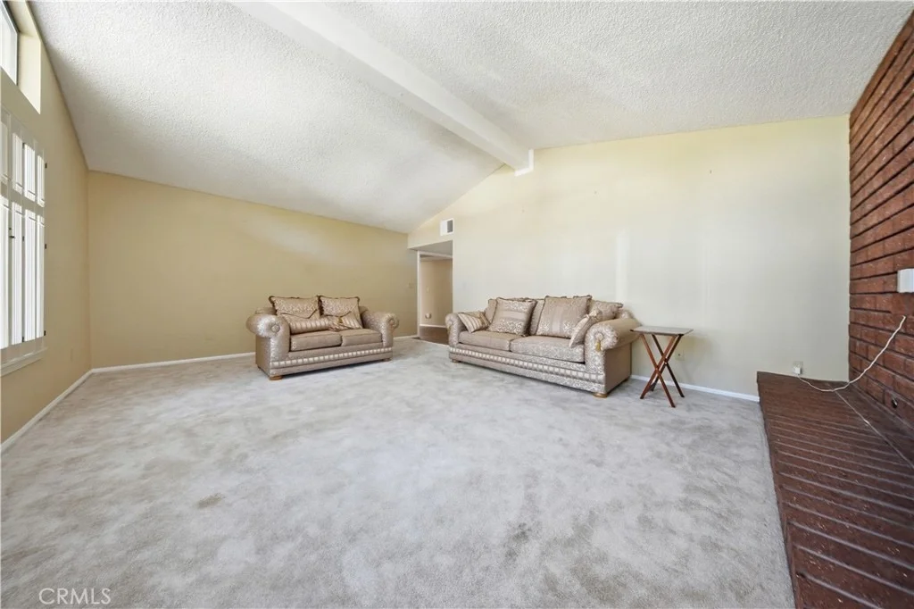 Photo of 450 Fairway Drive