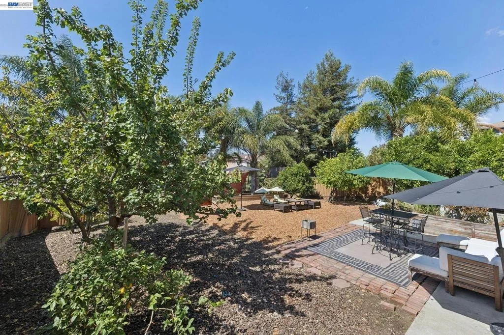 Photo of 8233 Golf Links Rd