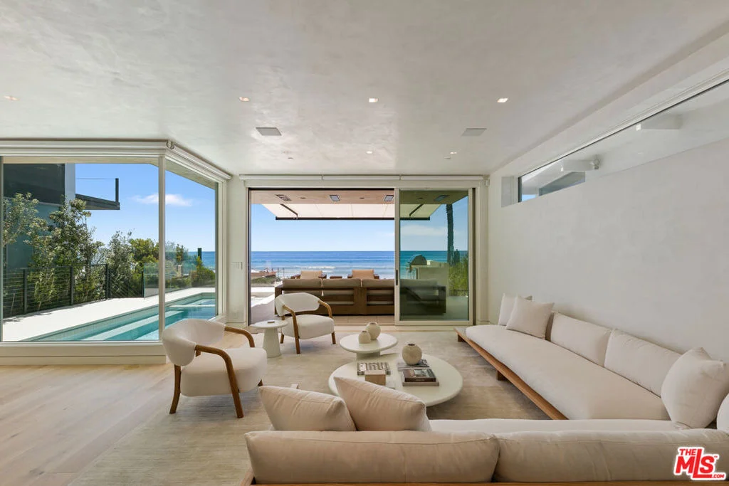 Photo of 31224 Broad Beach Road