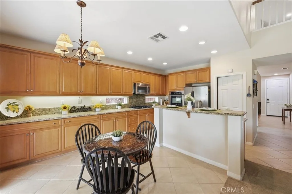 Photo of 37052 Almond