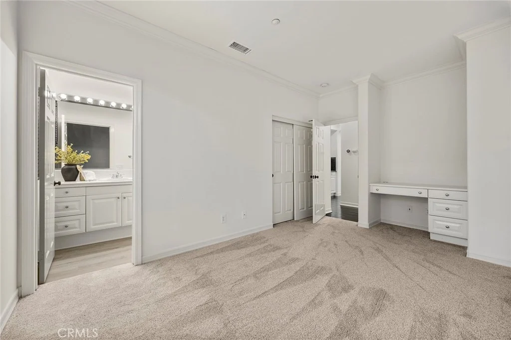 Photo of 436 Tangerine Place