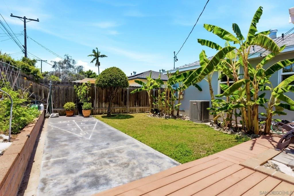 Photo of 5349 Waring Road