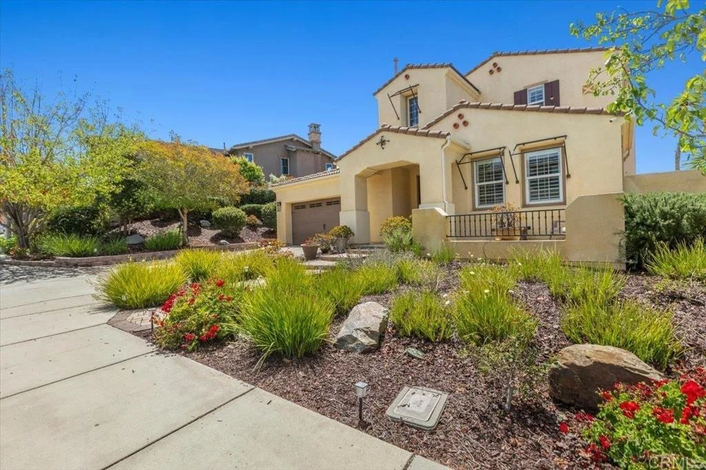 Photo of 1093 Vega Way
