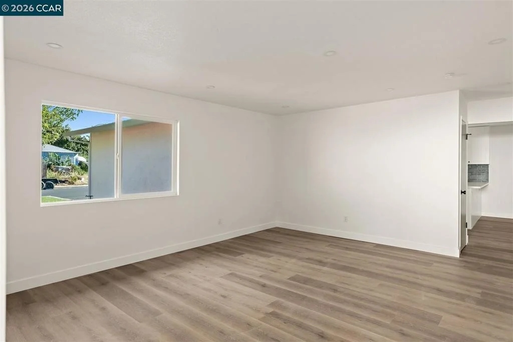 Photo of 26 Polaris Dr
