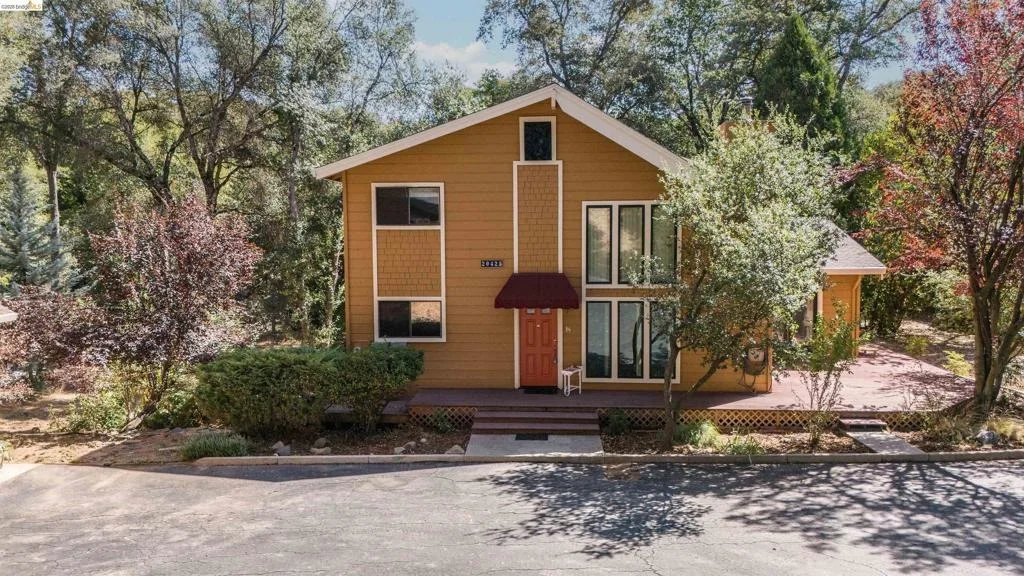 Photo of 20425 Brook Dr.