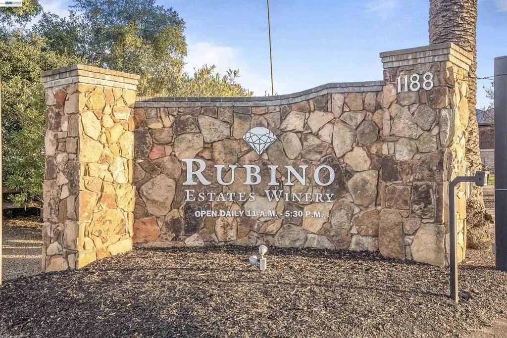 Photo of 3208 Touriga Dr