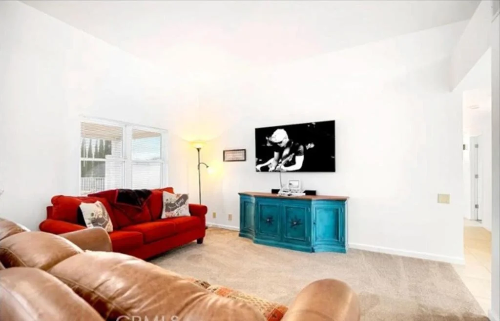 Photo of 8564 Taft Court
