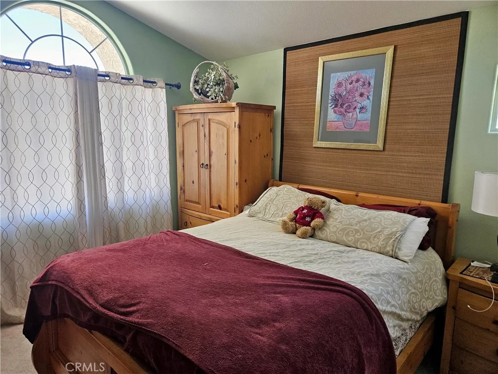 Photo of 6044 Catalina