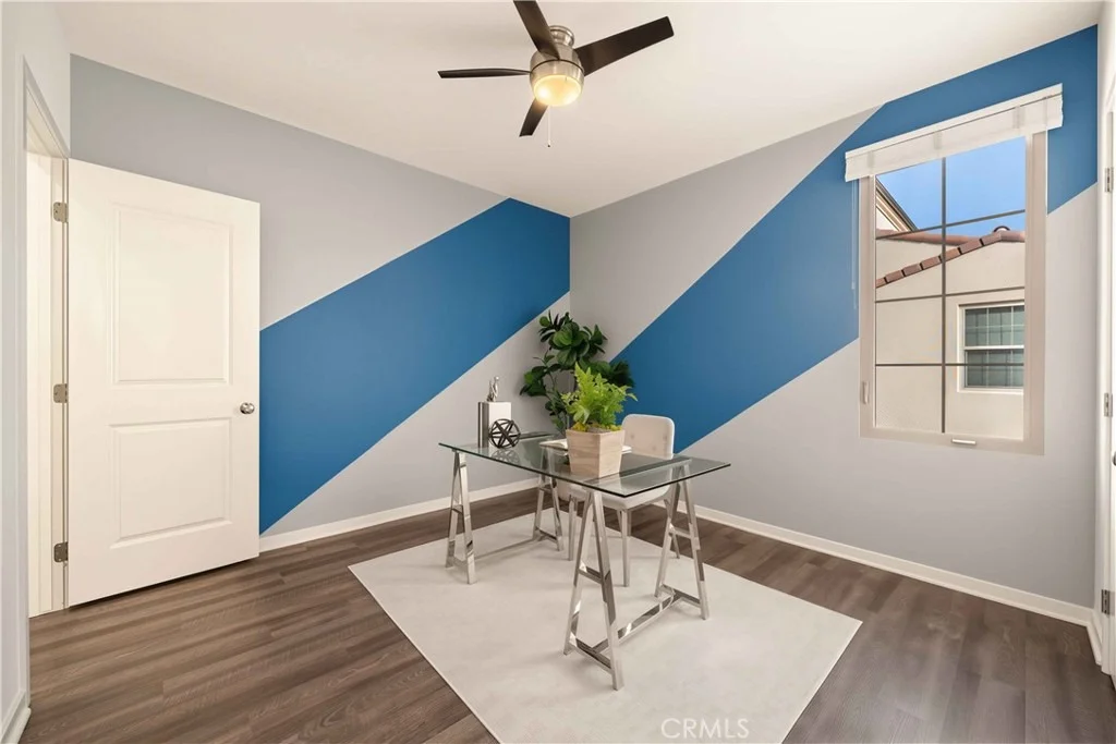 Photo of 56 Bay Laurel
