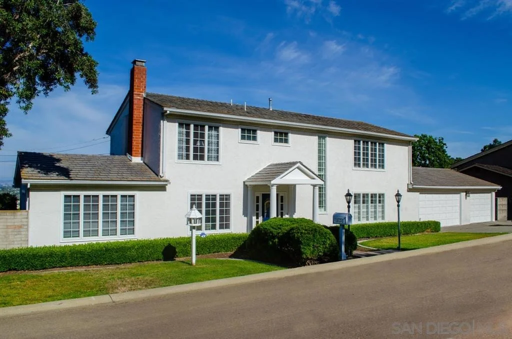 Photo of 5828 Desert View Dr.