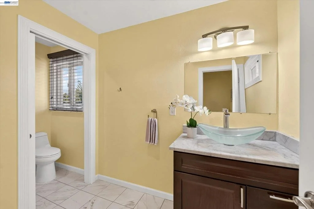 Photo of 2358 Crestline Rd