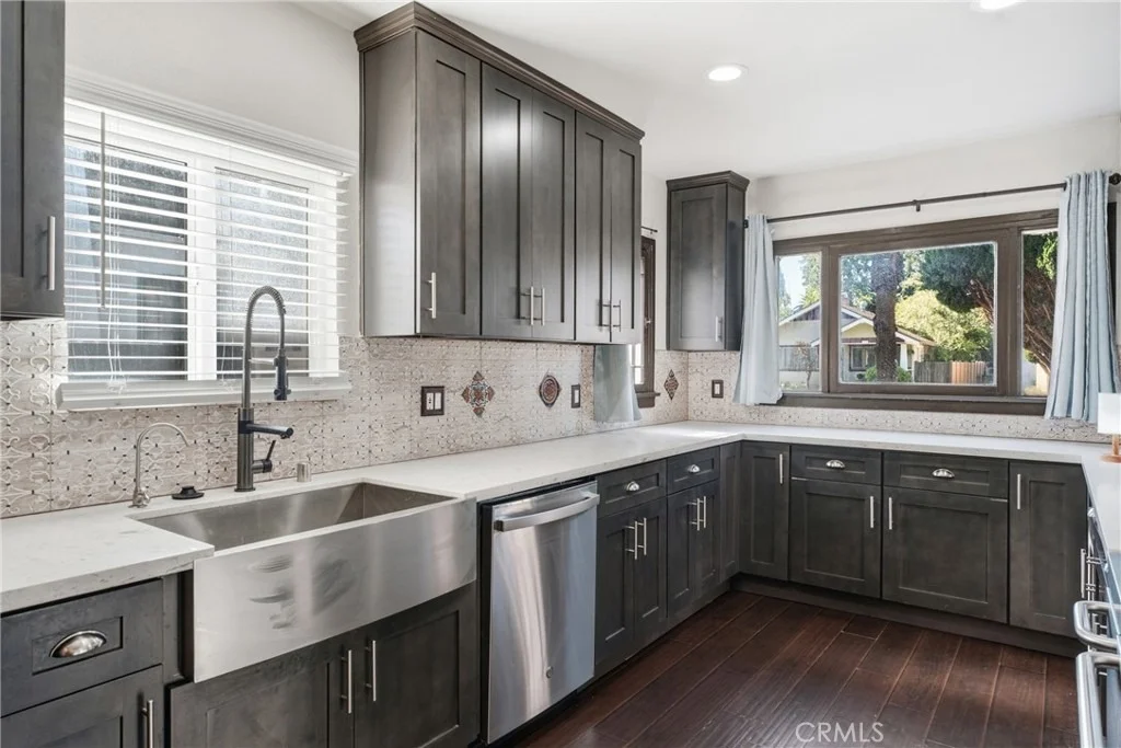 Photo of 4225 Rosewood