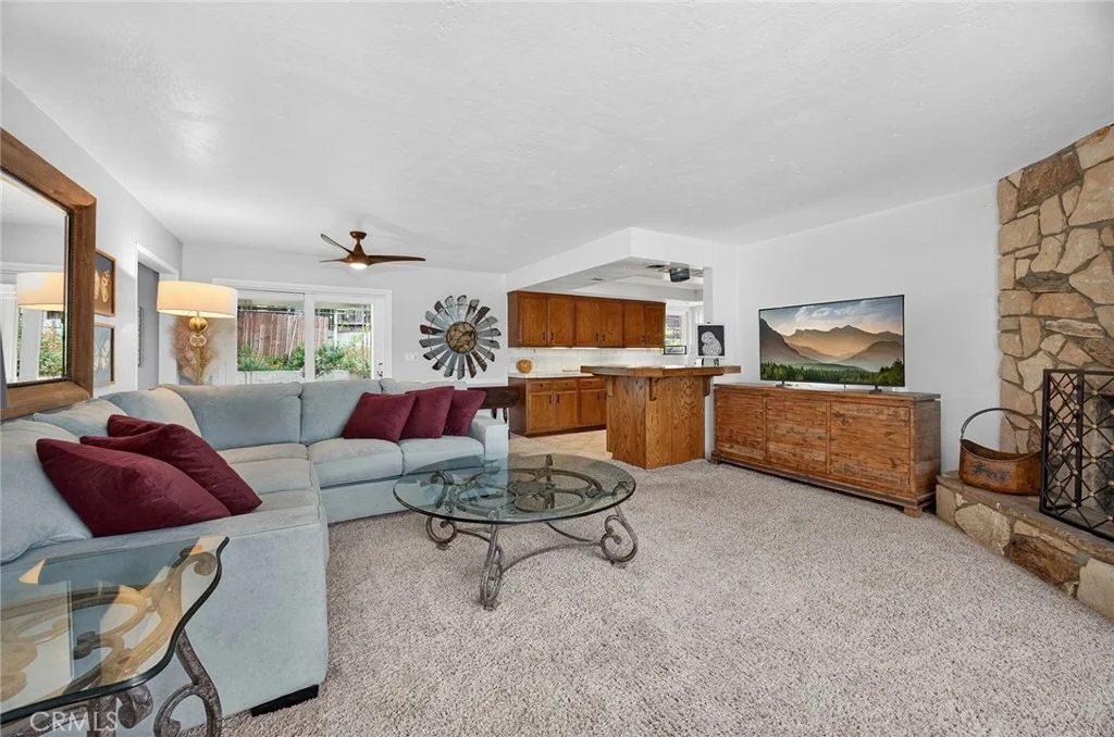 Photo of 2388 Temescal
