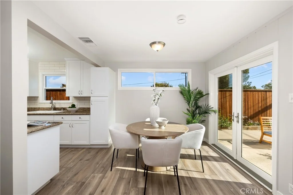 Photo of 1255 Hastings Ranch Drive