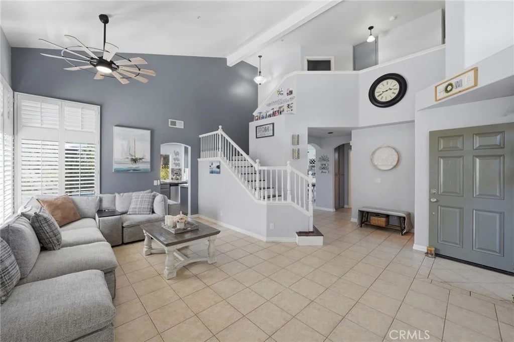 Photo of 12184 Knoll Crest